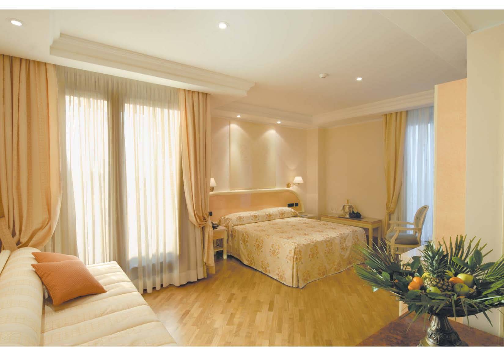 Lh Hotel Domus Caesari Marino Quarto foto